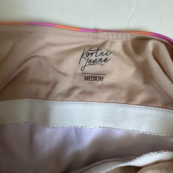 Kortni Jeane Swim Top - Picture 3 of 5